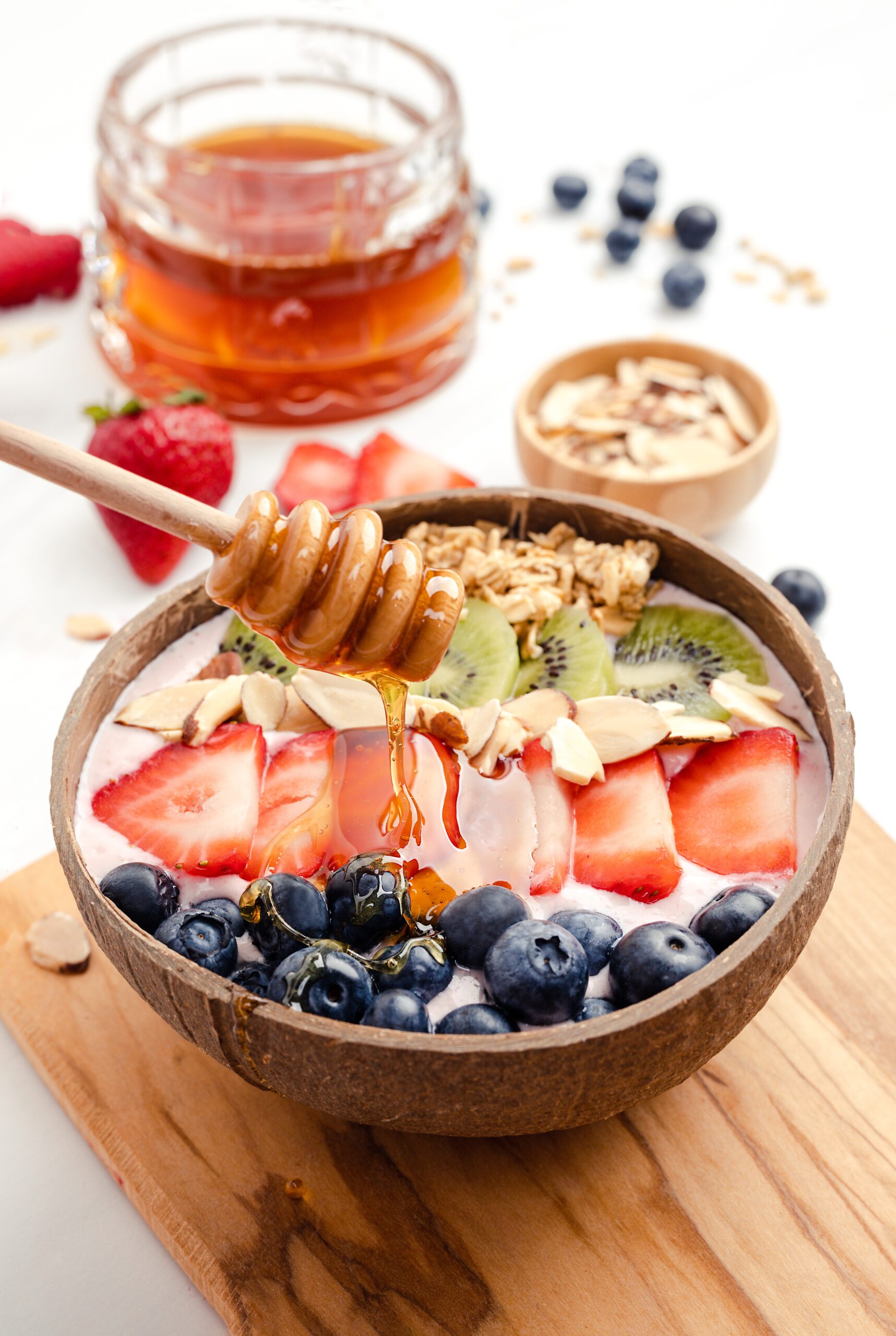 Add Honey to Your Breakast Fruit Bowl