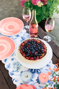 Summertime Entertaining with Rose Wine and Fruit Tart on the Patio