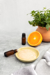 Essential Oils with Orange and Mint